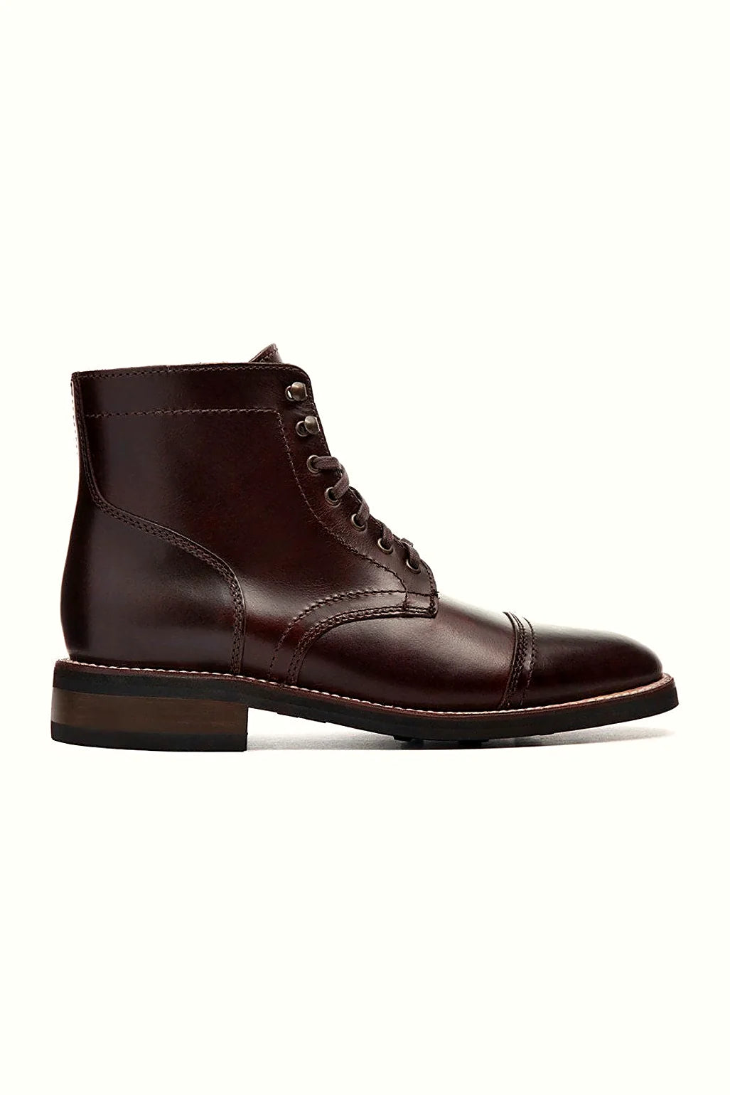 Barlow chukka in warm brown leather