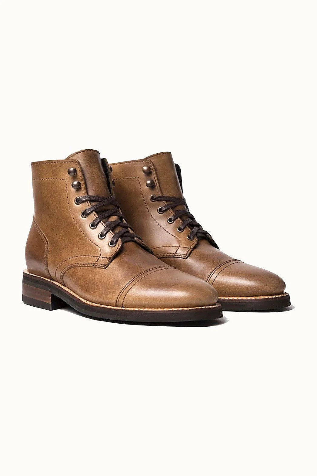 Natural leather boot, full grain