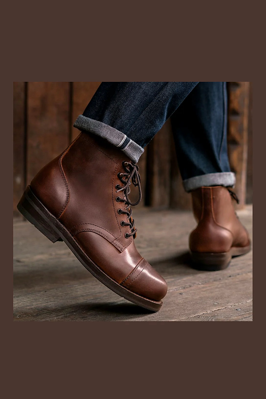 Rustic Brown pull-up boot