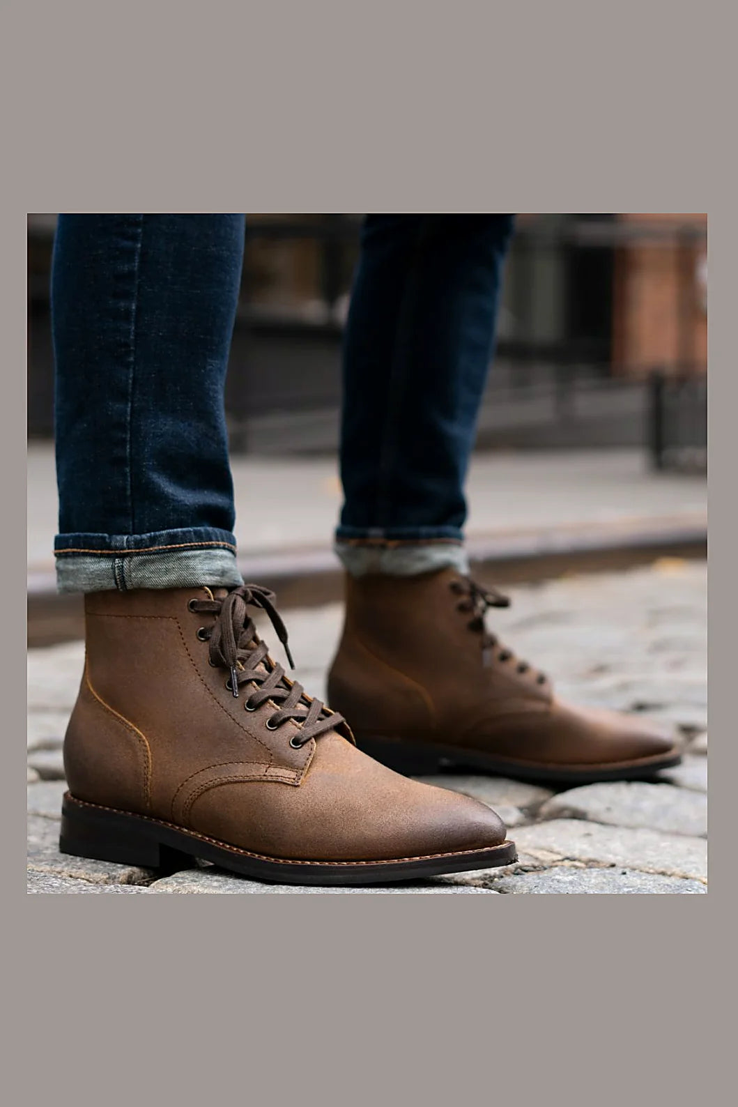 Brannon boot in Snuff waxed suede