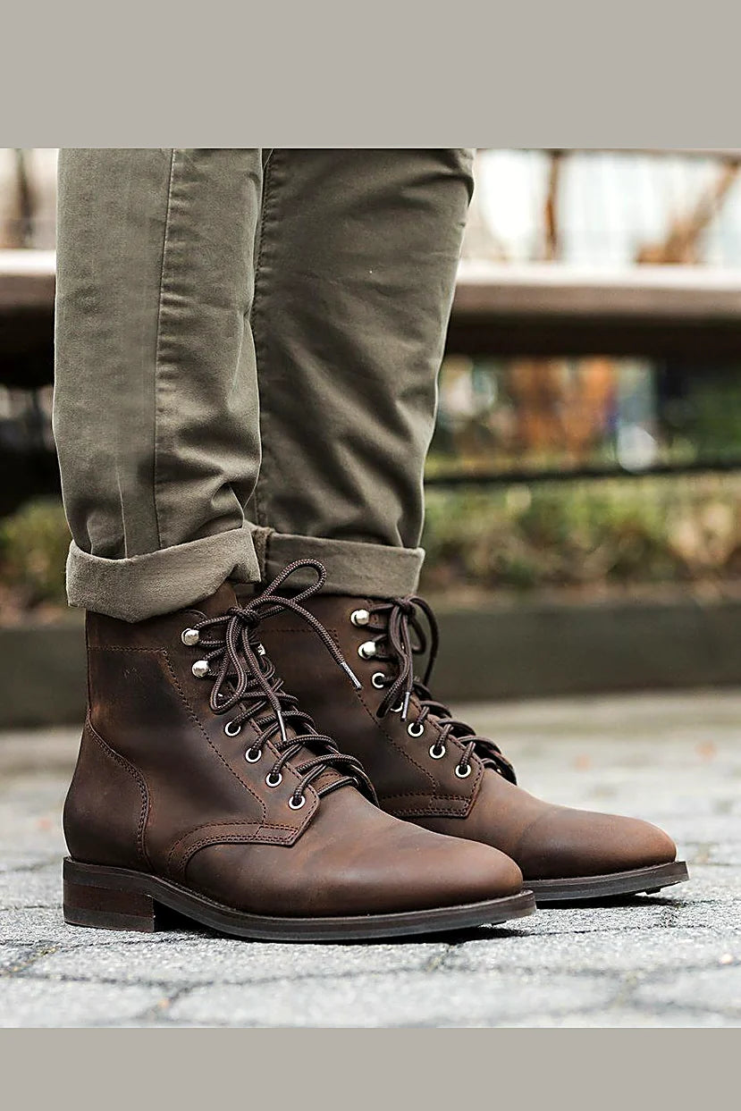 Tobacco leather chukka