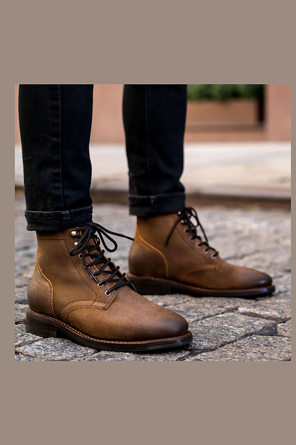 Briar lace-up boot in Safari suede