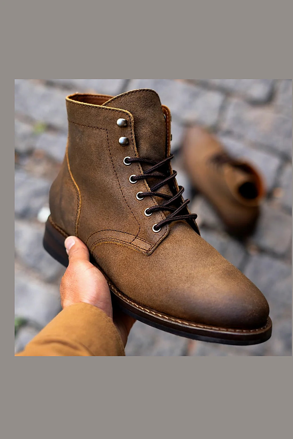Briar lace-up boot in Safari