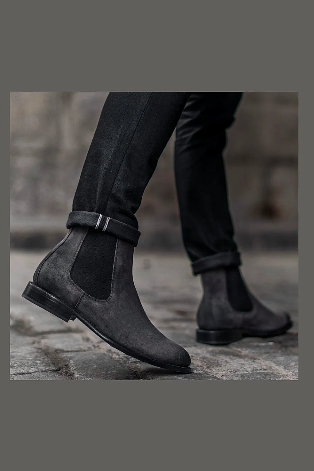 Buckeye chelsea in Shadow Grey suede