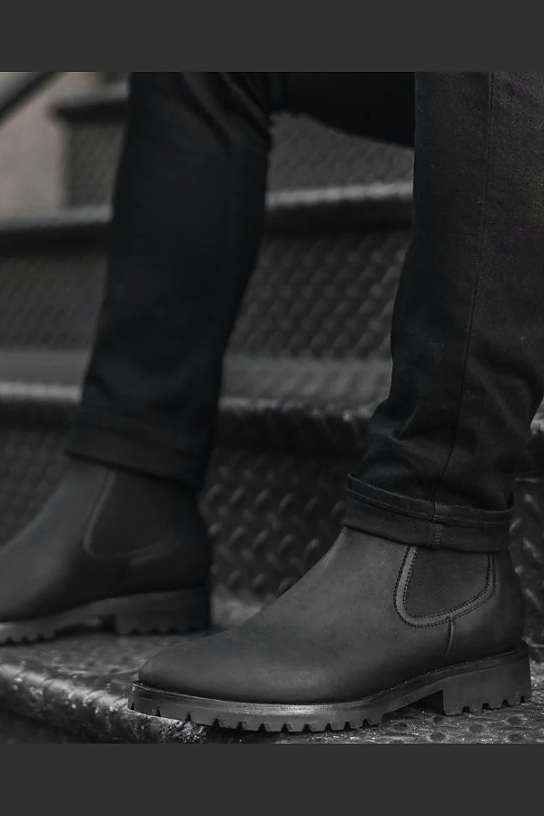 Cahill chelsea boot in Black Matte