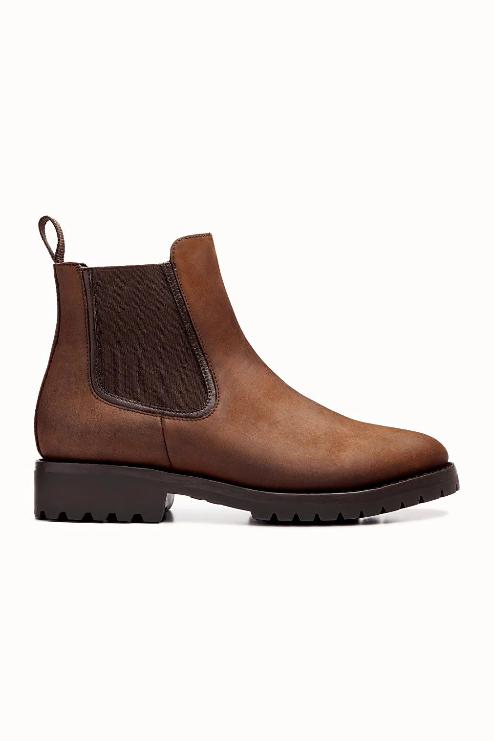Carbon chelsea in saturated brown leather
