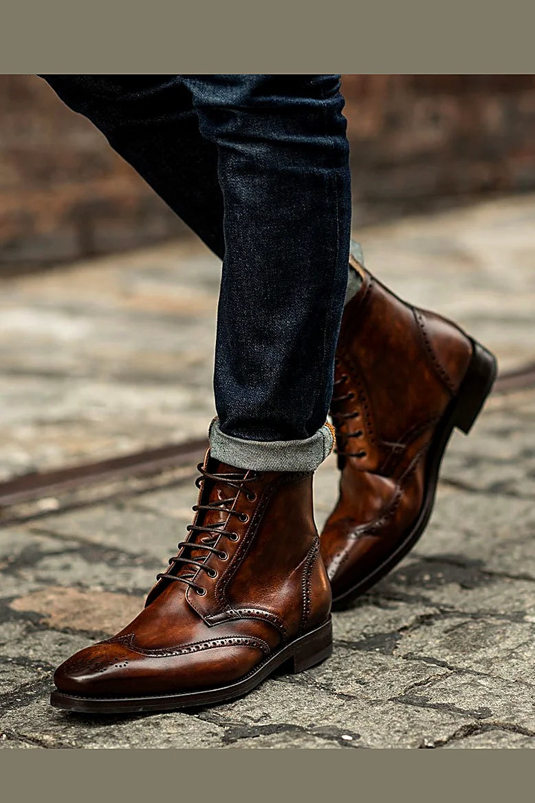Color 77 brogue boot
