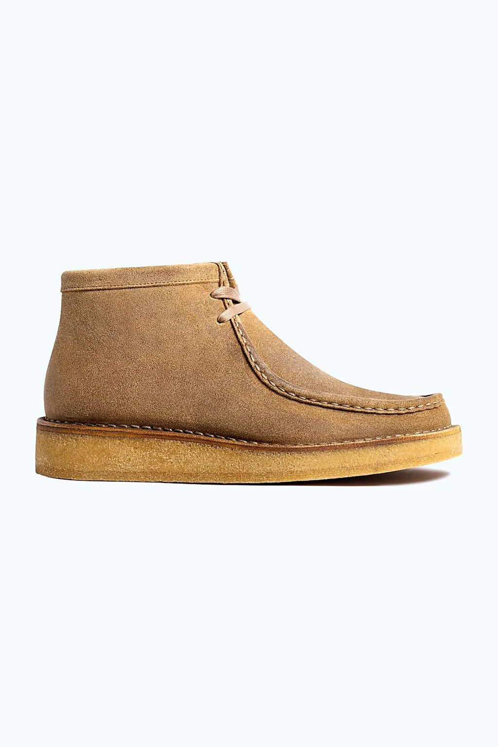 Denton chukka with hand-stitched toe seam