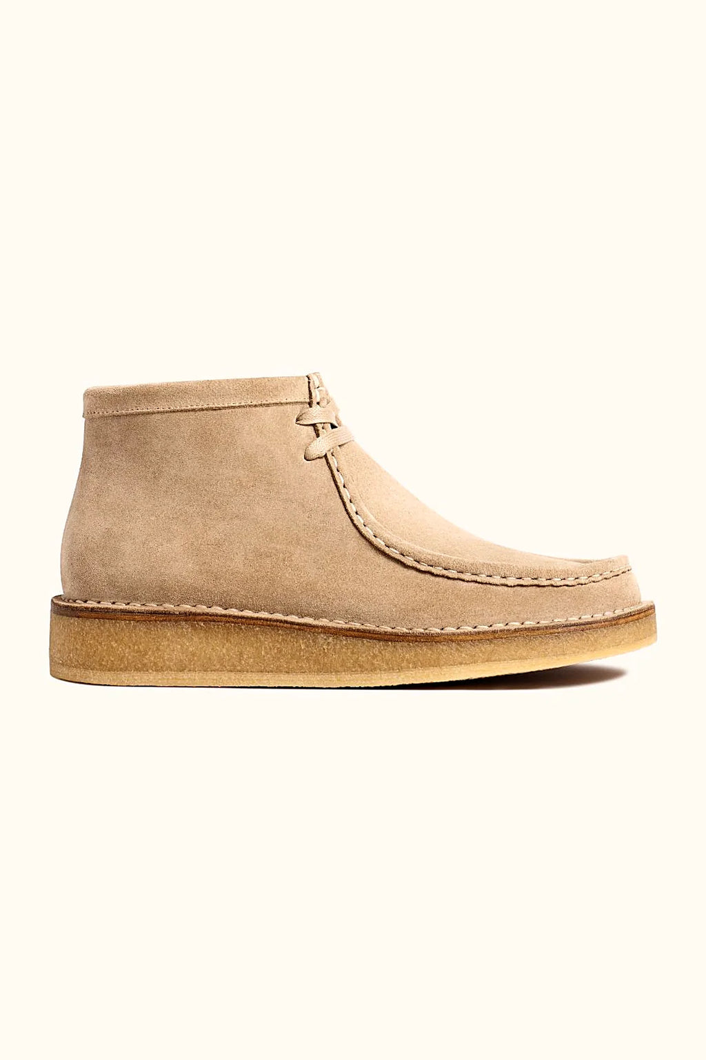 Derrick chukka with hand-stitched moccasin seam