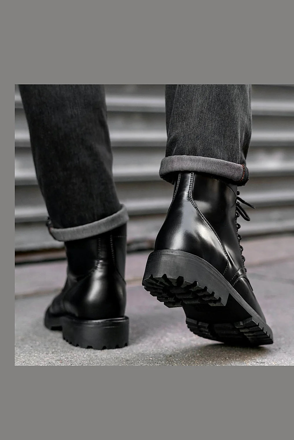 Black boot