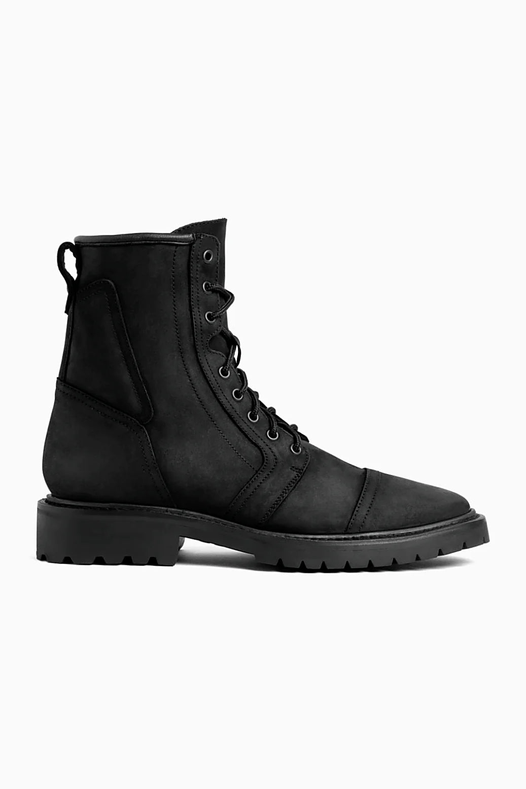 Matte black boot with anti-slip rubber outsole