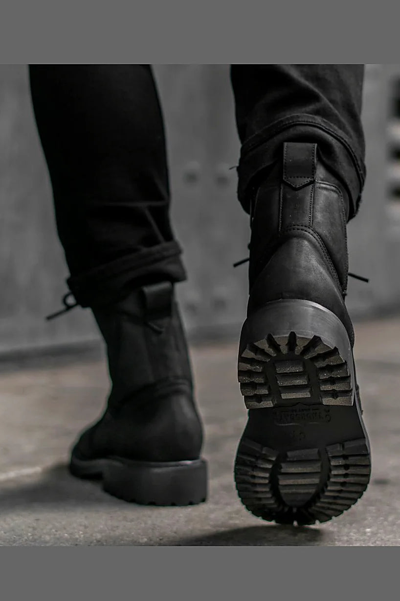 Edison zip boot in Black Matte