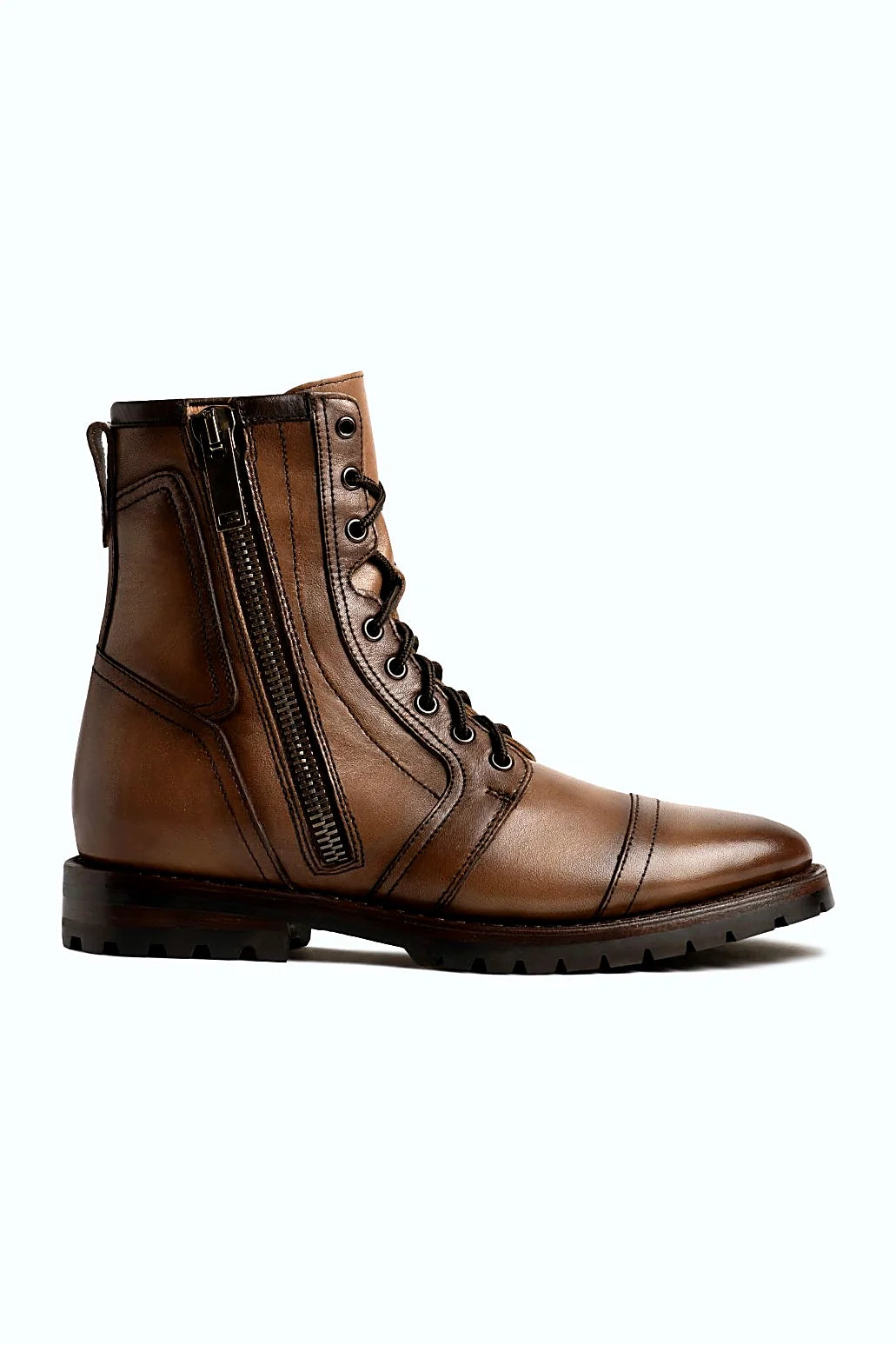 Elmore boot with metal zipper and padded collar