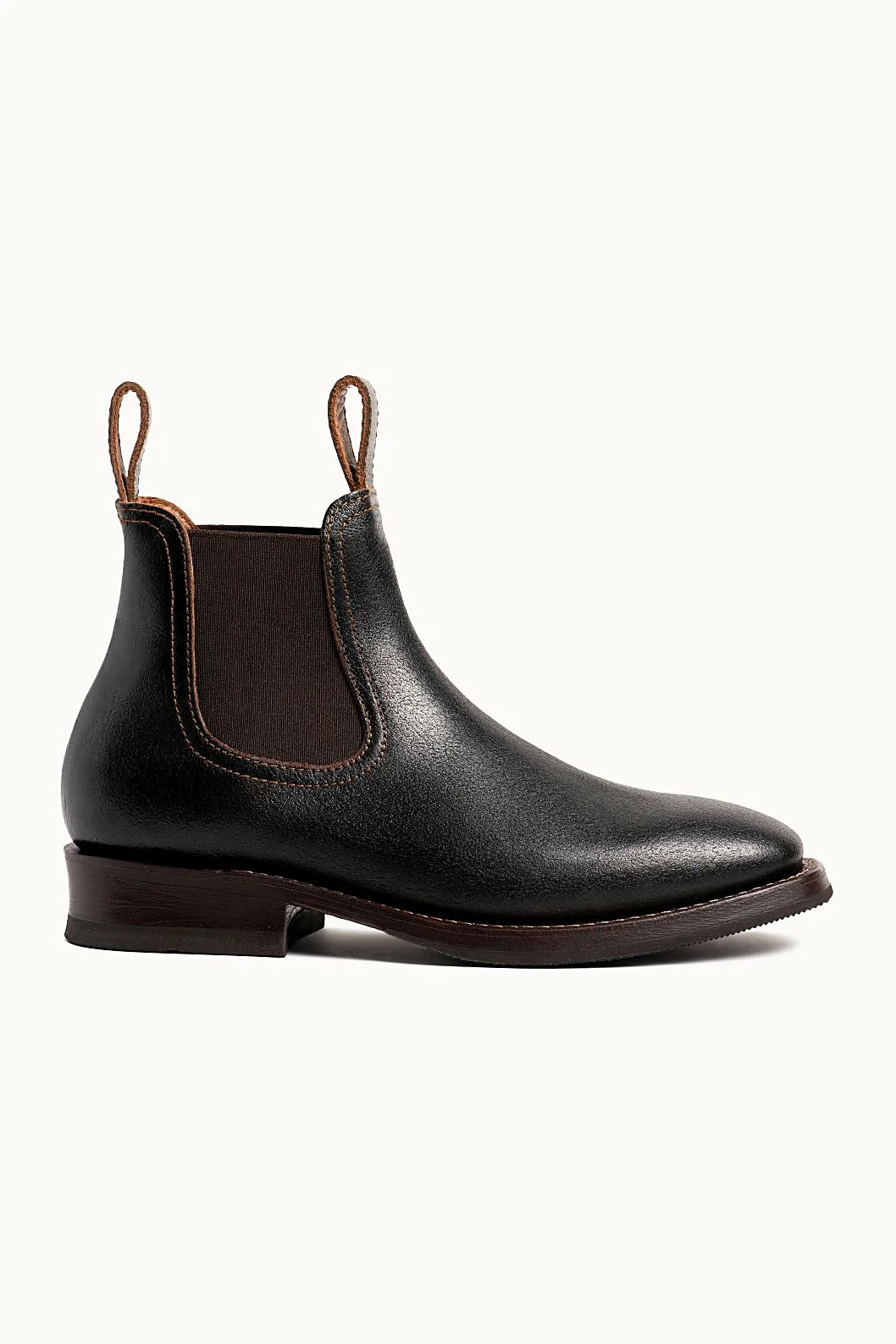 Epsom wholecut chelsea in rough-side-out leather