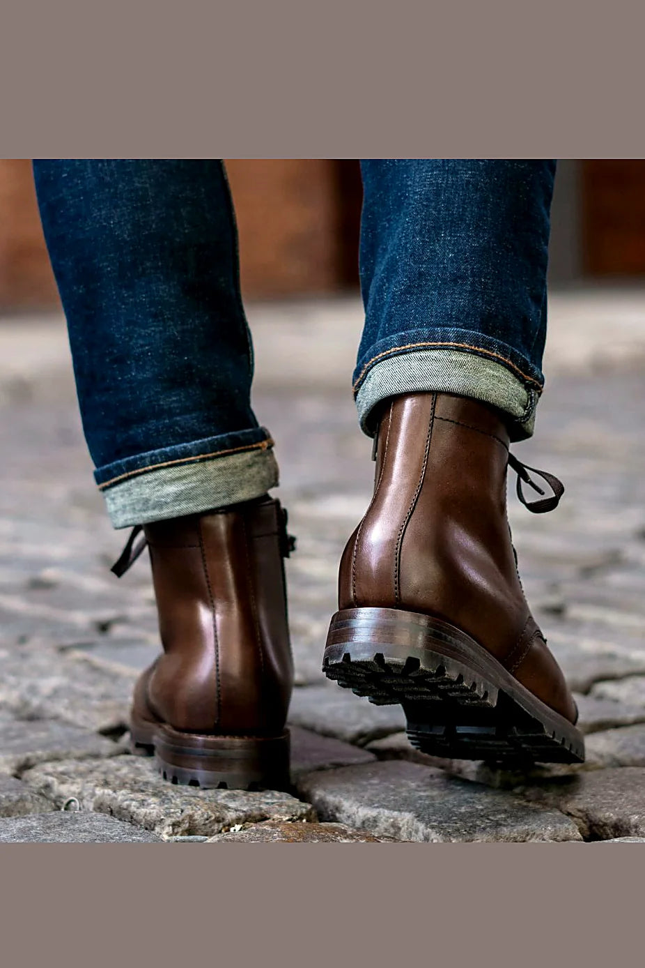 Ferris zip boot in Amaretto