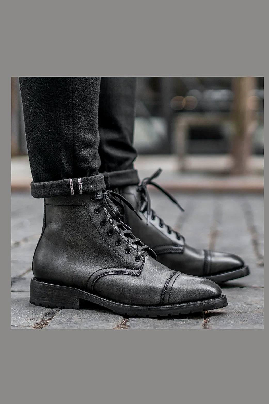 Grey zip lug boot