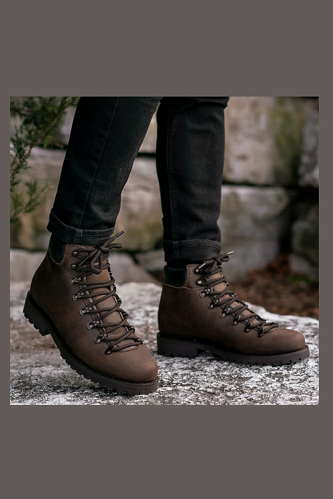 Tobacco leather hiker boot